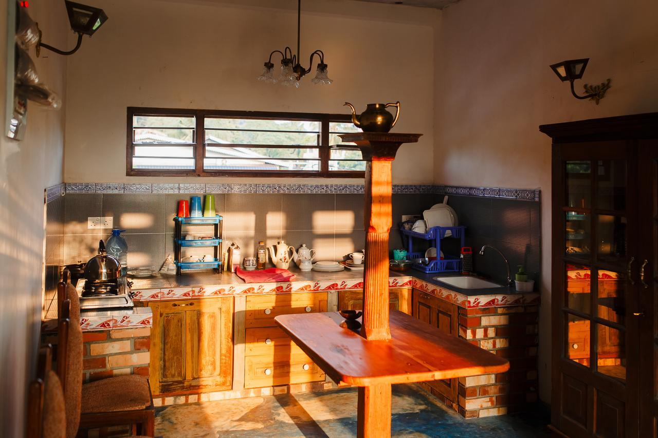 Sunny Family Unawatuna Exterior foto